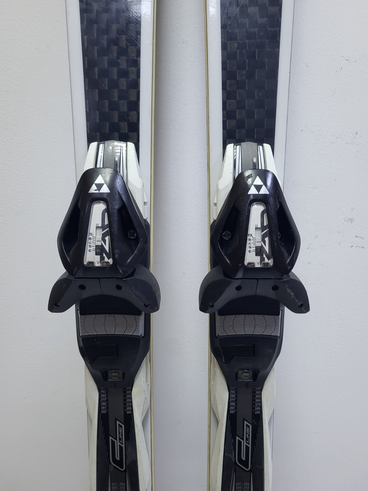 Fischer Zephyr C Line 150 cm Ski + Fischer Z10 Bindings Winter Sports Snow Fun