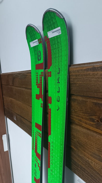 Volkl Code Speedwall 185cm Skis + nouvelles fixations Marker 12 - Sport d’hiver