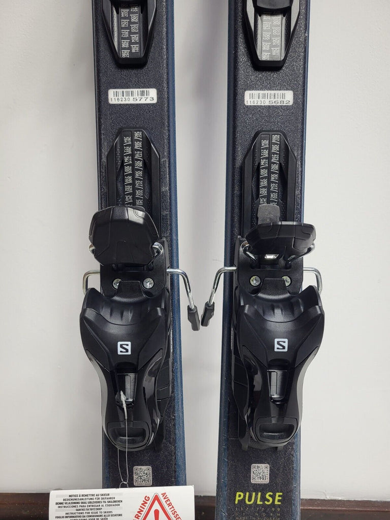 salomon 150 skis Salomon Pulse Skis w/ M10 GW Bindings