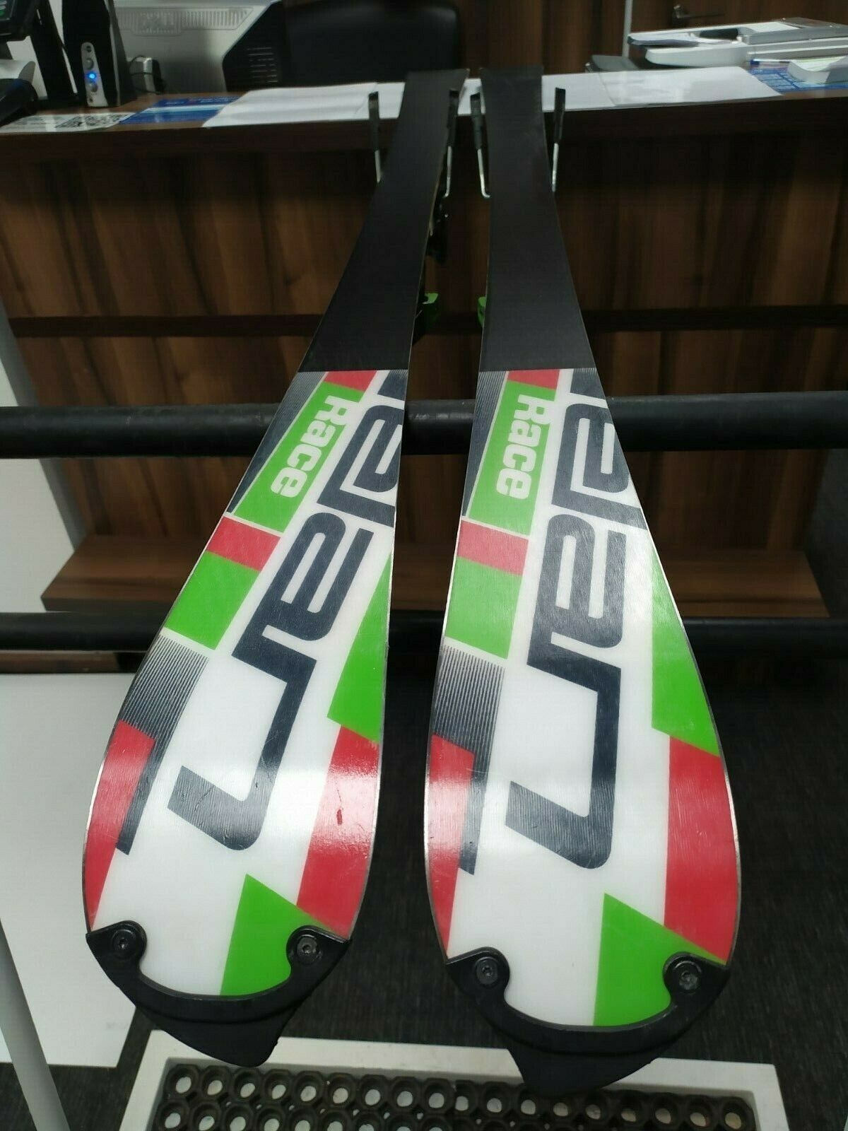 Ski Elan Race RCS 140 cm + fixations Elan ER 11 Sport d'hiver Plaisir