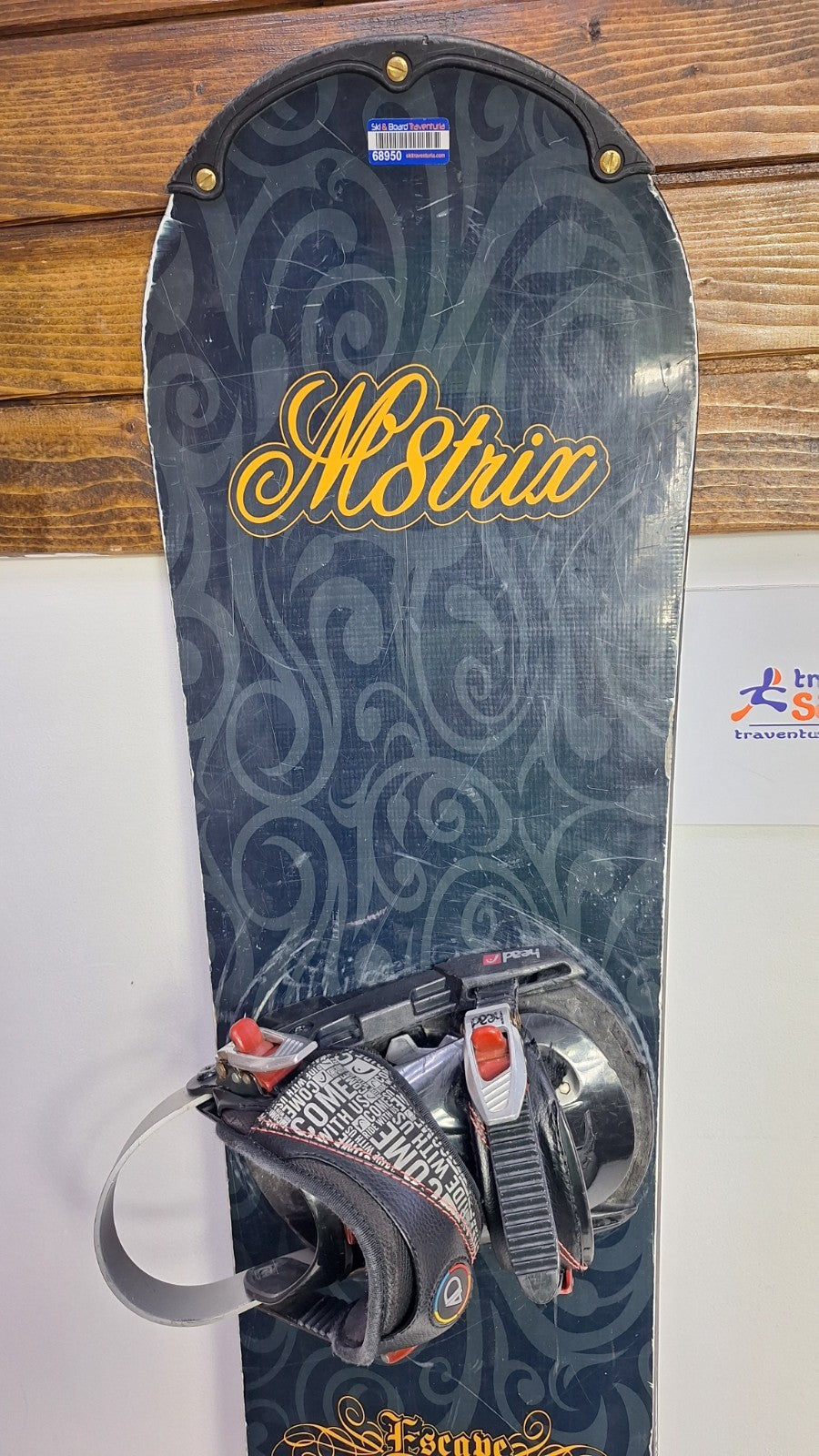 Matrix Escape 158 cm Snowboard + Head Size M Bindings Adventure Sport