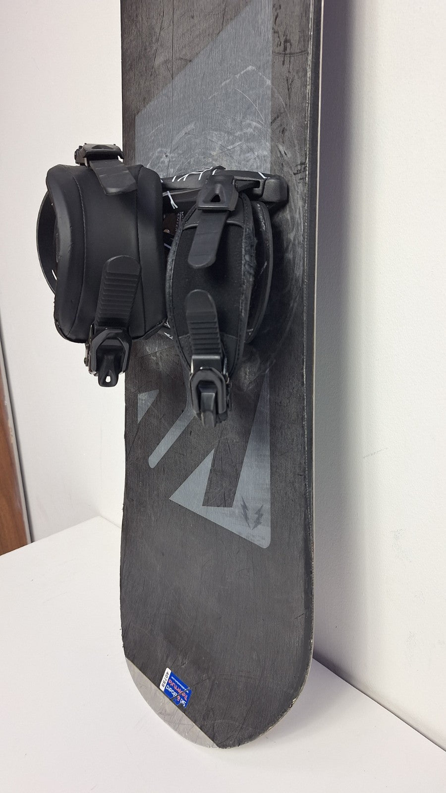 K2 Rental 130 cm Snowboard + HEAD Rental Size M Bindings Adventure Winter