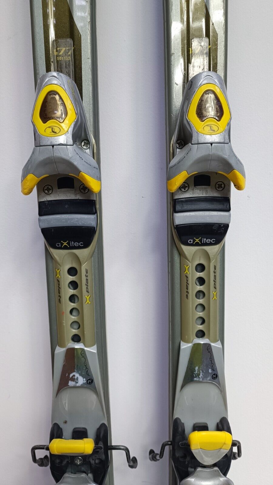 Völkl V3 177cm Ski + Rossignol 10 Bindungen Wintersport