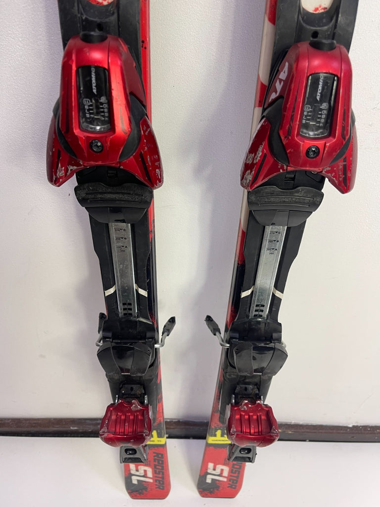 Atomic Redster SL FIS 151 cm Ski + Atomic 12 Bindings Winter Sport