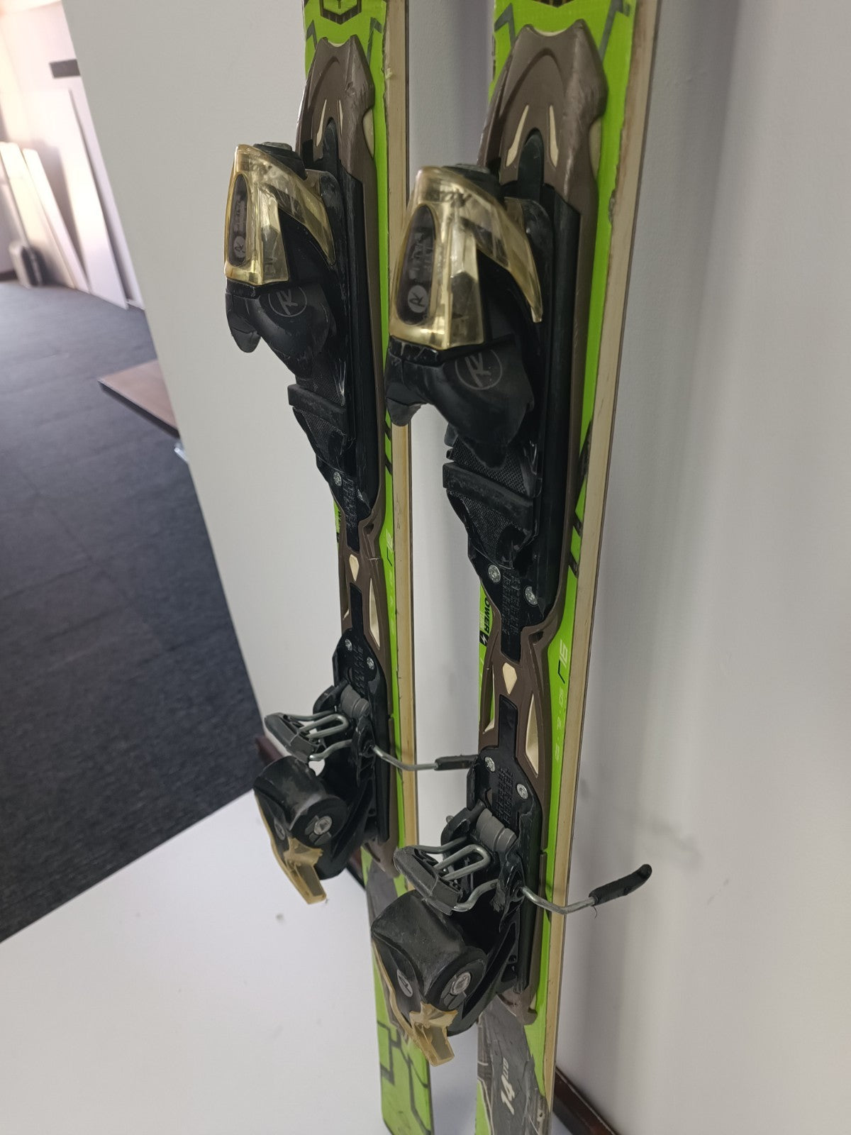 Rossignol Pursuit 14 LTD 177cm Ski + fixations Rossignol 11