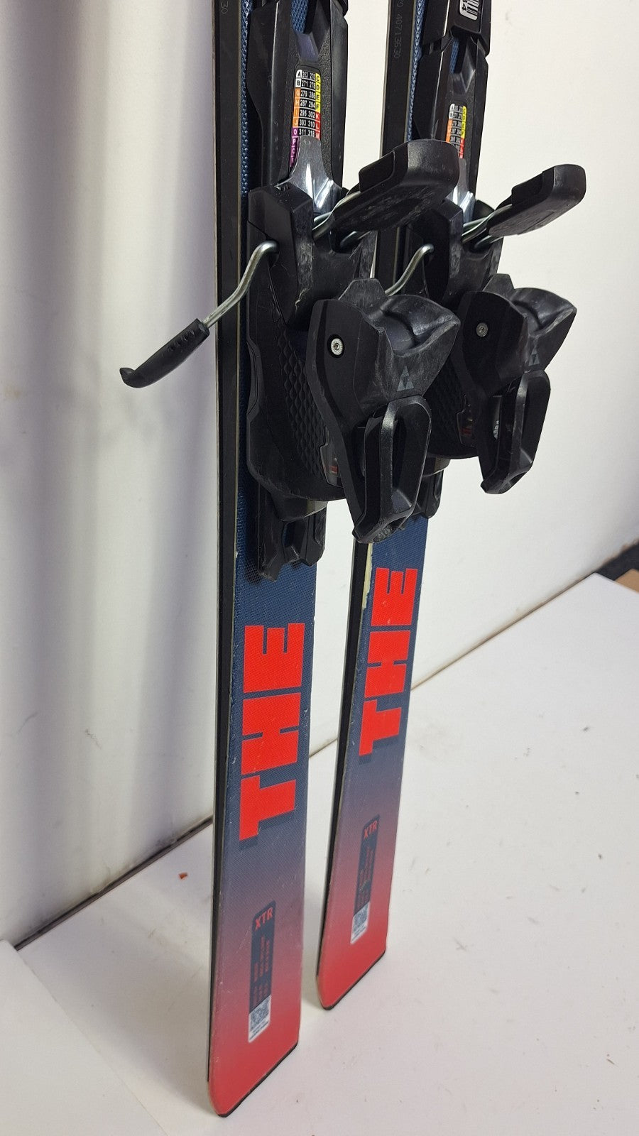 Fischer XTR The Curv  170 cm Ski + Fischer RS 10 Bindings Winter Sport  Snow