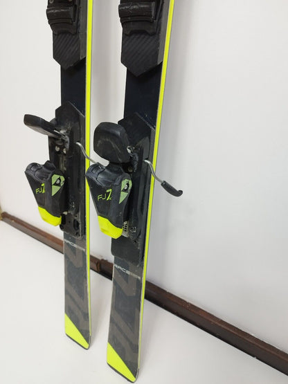 Sci Fischer RC4 WC 140 cm + attacchi Fischer 7.5 Sport invernali