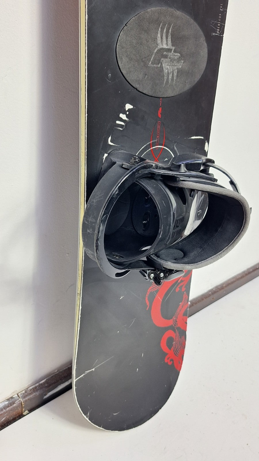 Snowboard F2 Must 144 cm + fixations F2 M  Ludique Neige Hiver Sport