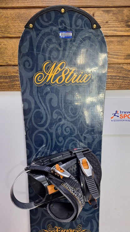 Matrix Escape W 159 cm Snowboard + Head Size L Bindings Adventure Sport