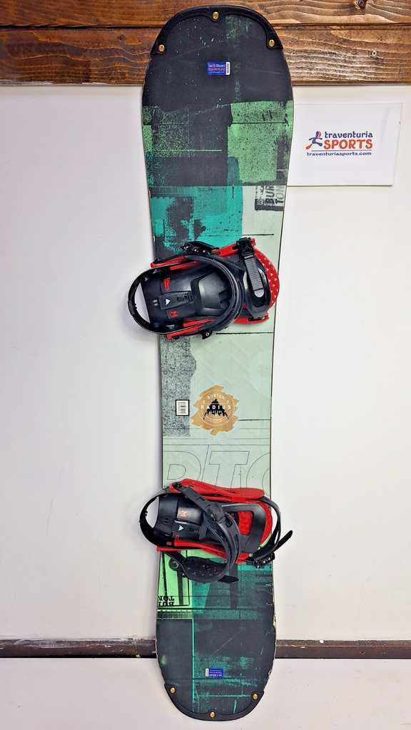 Burton Radius 145L cm Snowboard + Burton M  Bindings Winter Snow Adventure