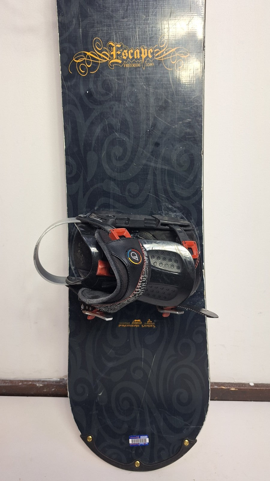 Matrix Escape 158 cm Snowboard + Head Size M Bindings Adventure Sport