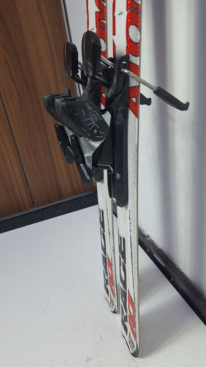 Atomic Race 10 150cm Skis + Atomic 10 Bindings Winter Fun Snow