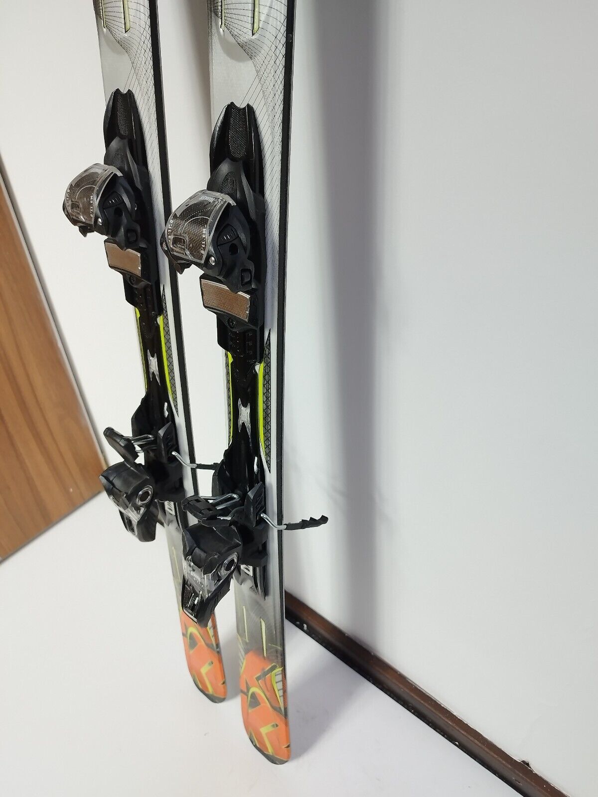 K2 Impact 167 cm Sci + Attacchi Marker 11 Sport Inverno Avventura Divertimento All'aperto