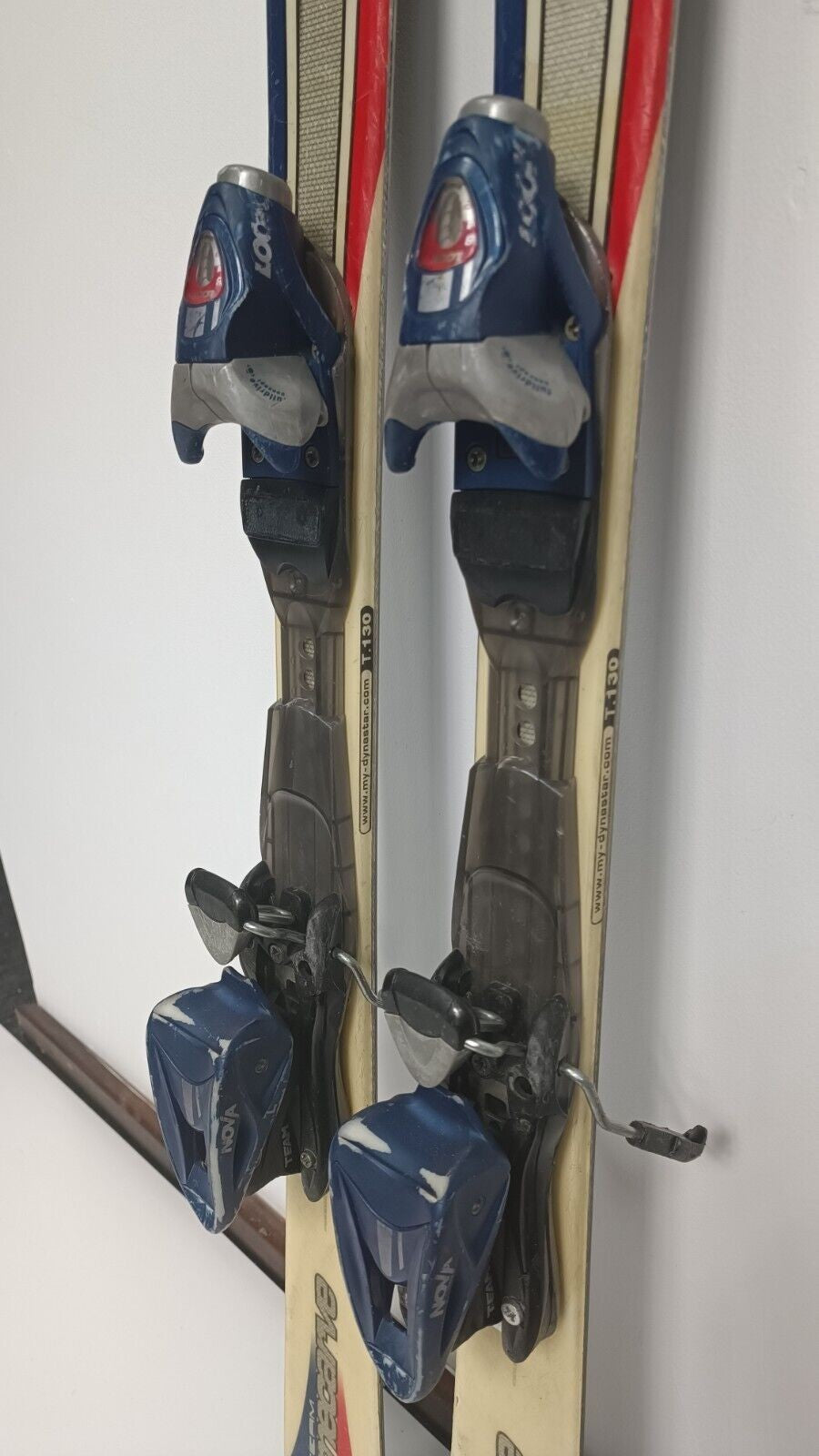 Skis Dynastar Team Omecarve 10 130 cm + fixations Look 7 Plaisir hivernal Sports de neige