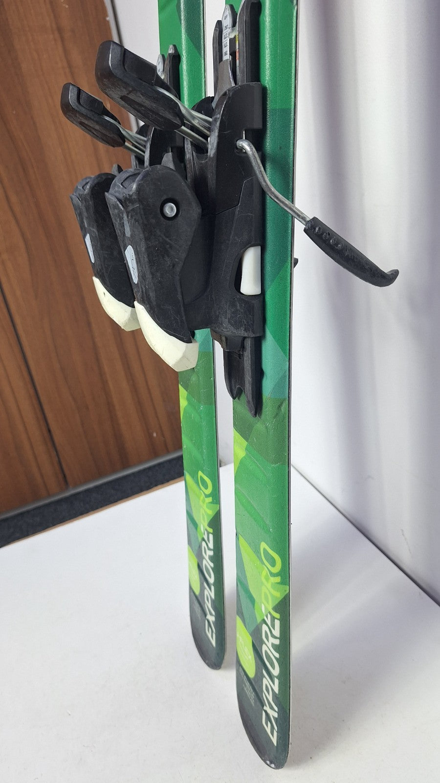 Elan Explore Pro 130 Ski + Elan 7.5 Bindings Winter Sport Fun