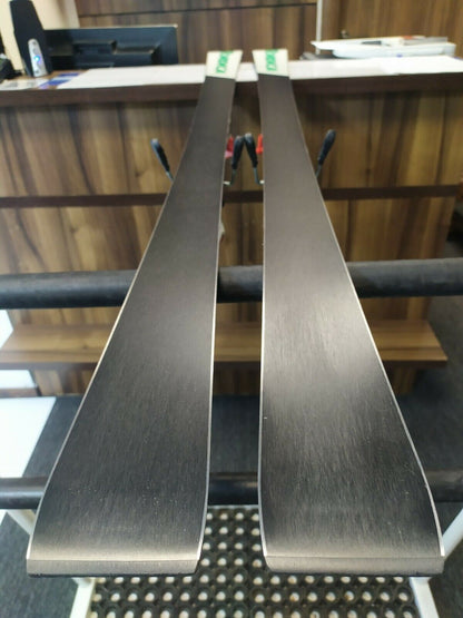 Nordica Dobermann GS J 156 cm Ski + Marker 10 Bindungen Winterspaß im Schnee