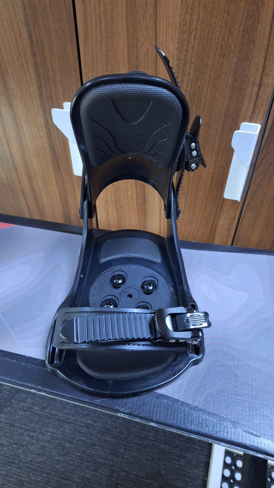 HEAD Flex 2.0 4D 149 cm Snowboard + Brand New Talerun M  Bindings Winter Snow