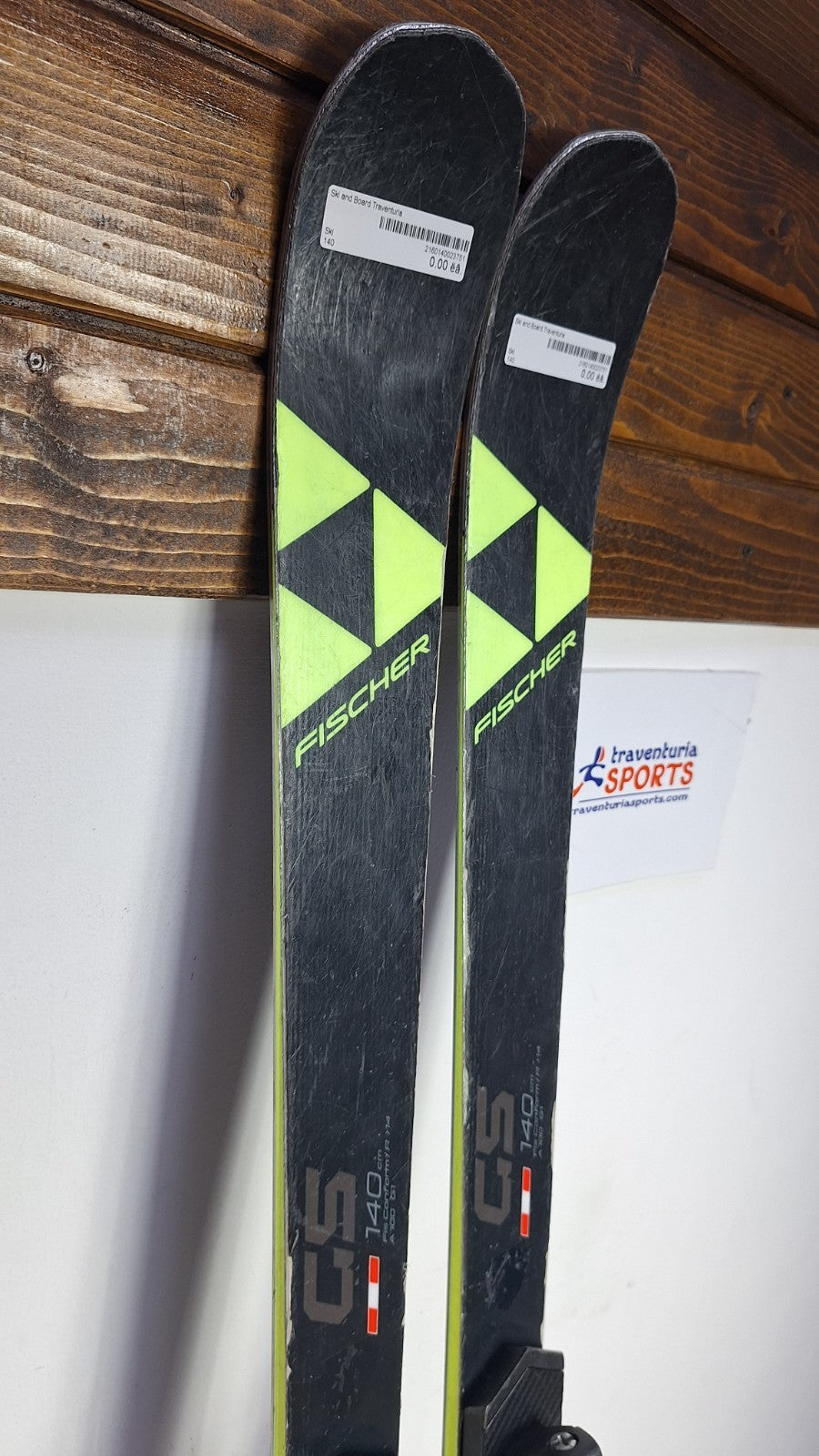 Fischer RC4 WC 140 cm Ski + HEAD 9 Bindings Winter Sports