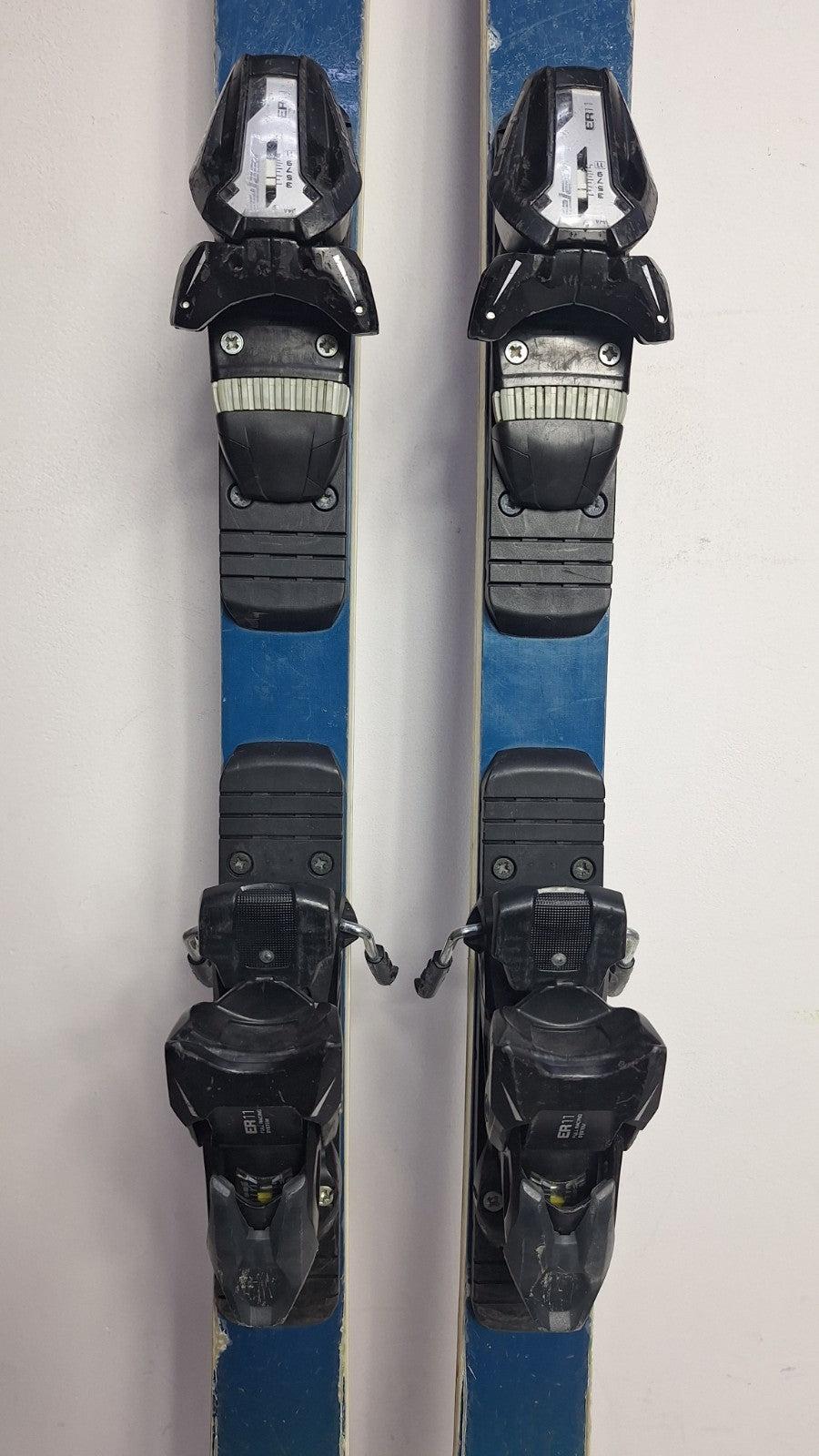 Elan GSX Race 166 cm Ski + Elan EL 11 Bindings Winter Fun Snow Adventure Sport
