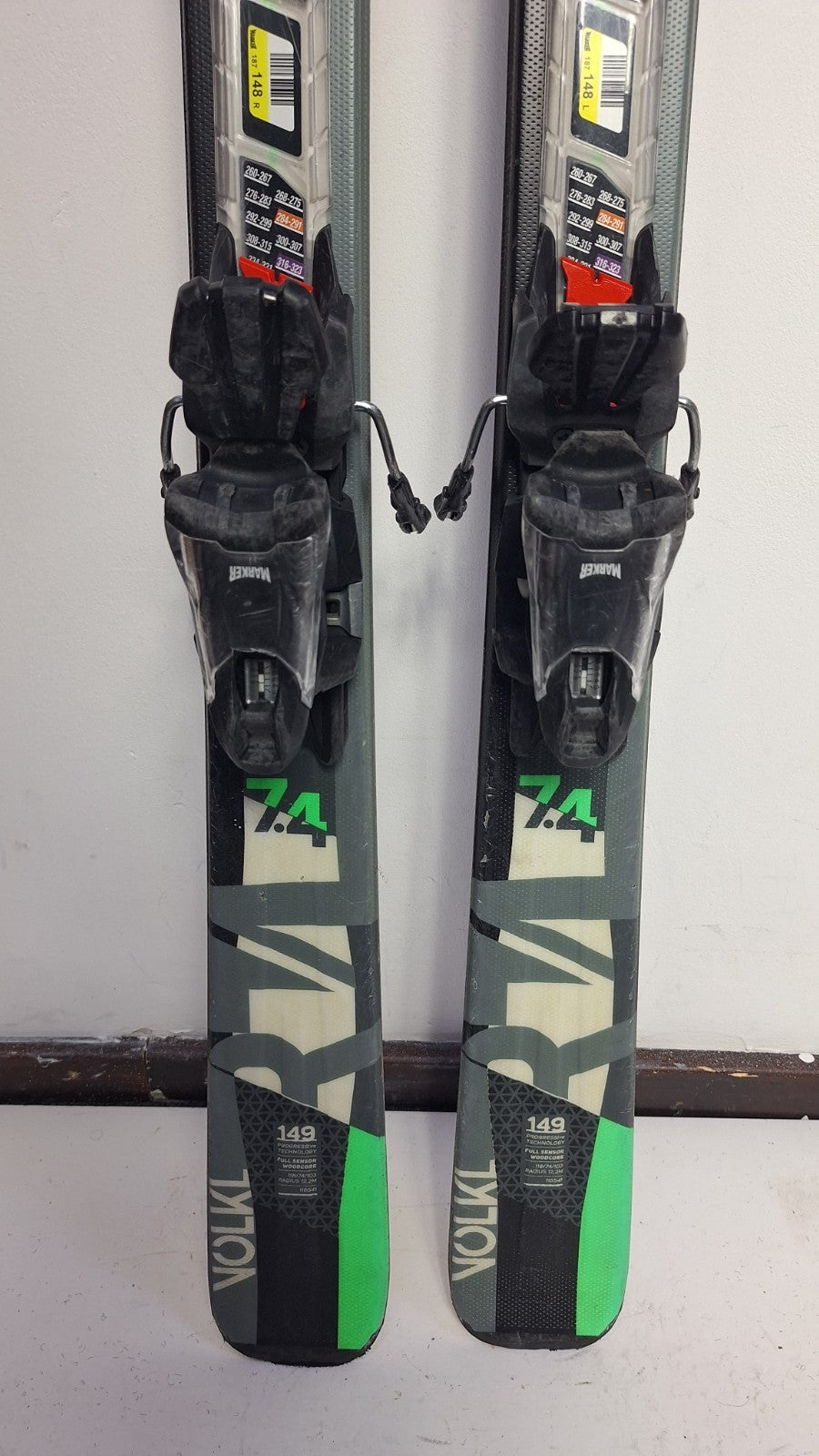 Volkl RTM 149 cm Ski + Marker 10 Bindings Fun Snow Winter Sport Piste