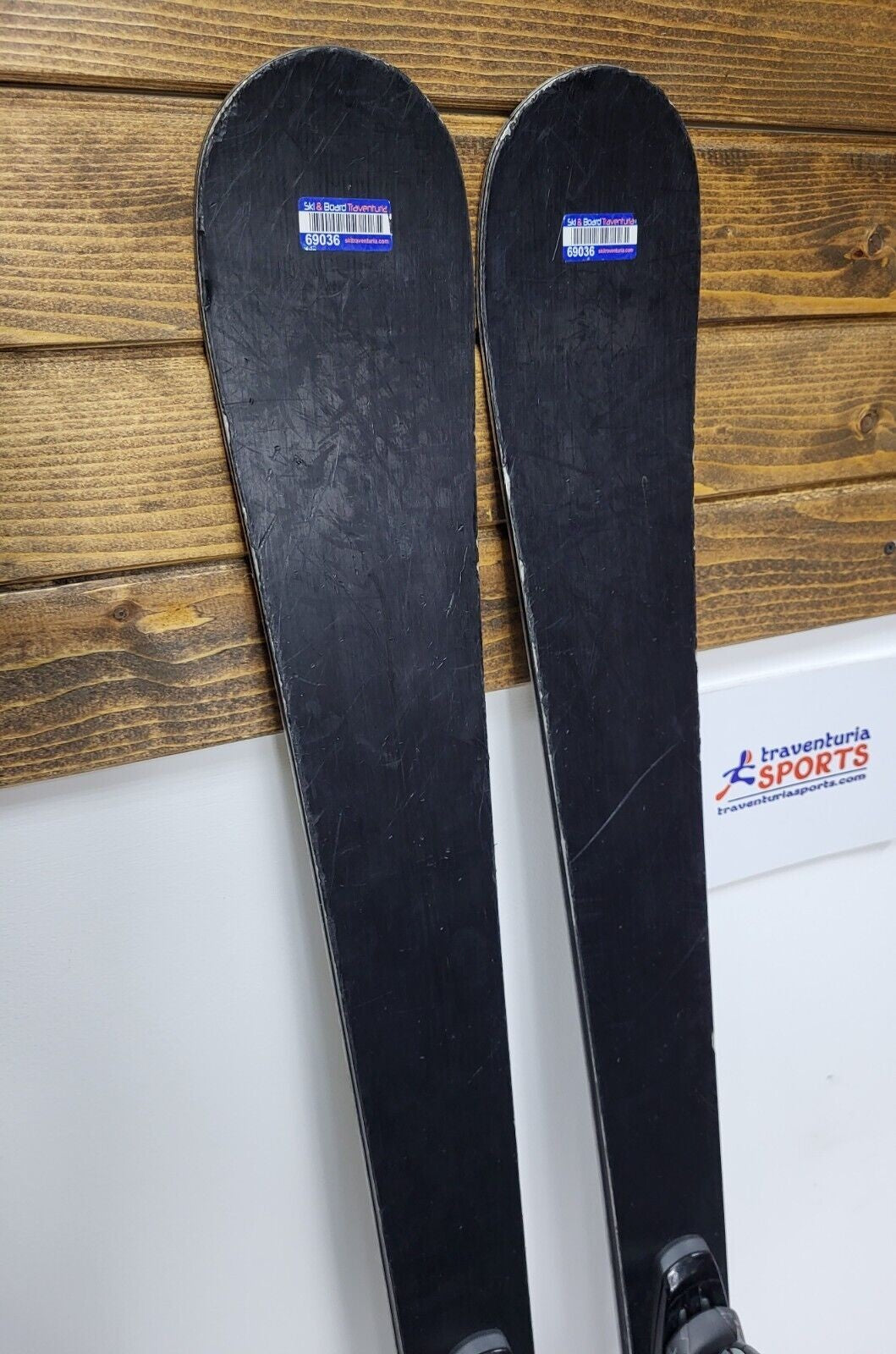 Black Speed Carving 163 cm Ski + Tyrolia SP 12 Bindings Adventure Winter Sport