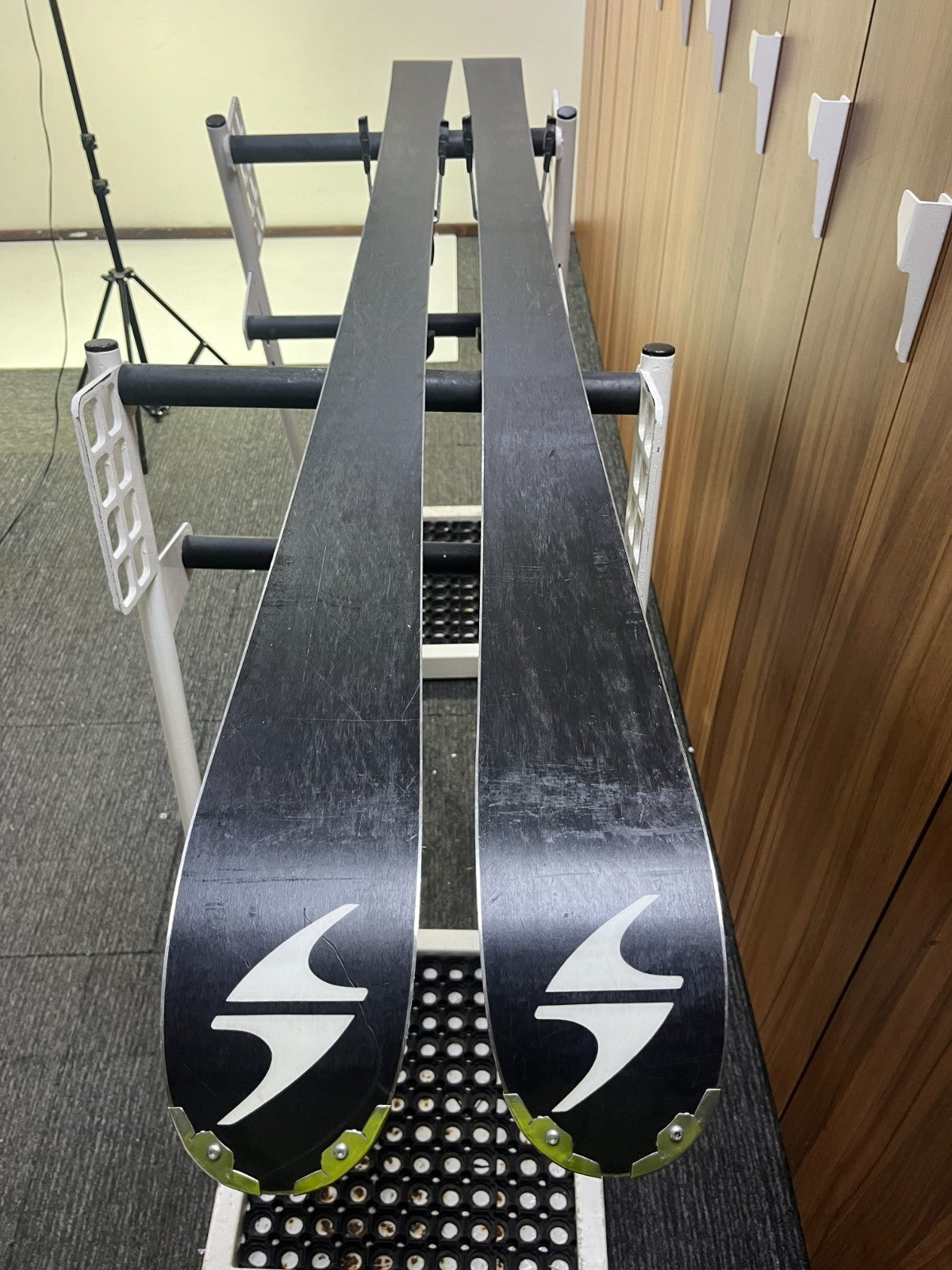 Blizzard Ultralight RT 167 cm Ski + Elan ESP 10 Bindings Winter Sport Fun