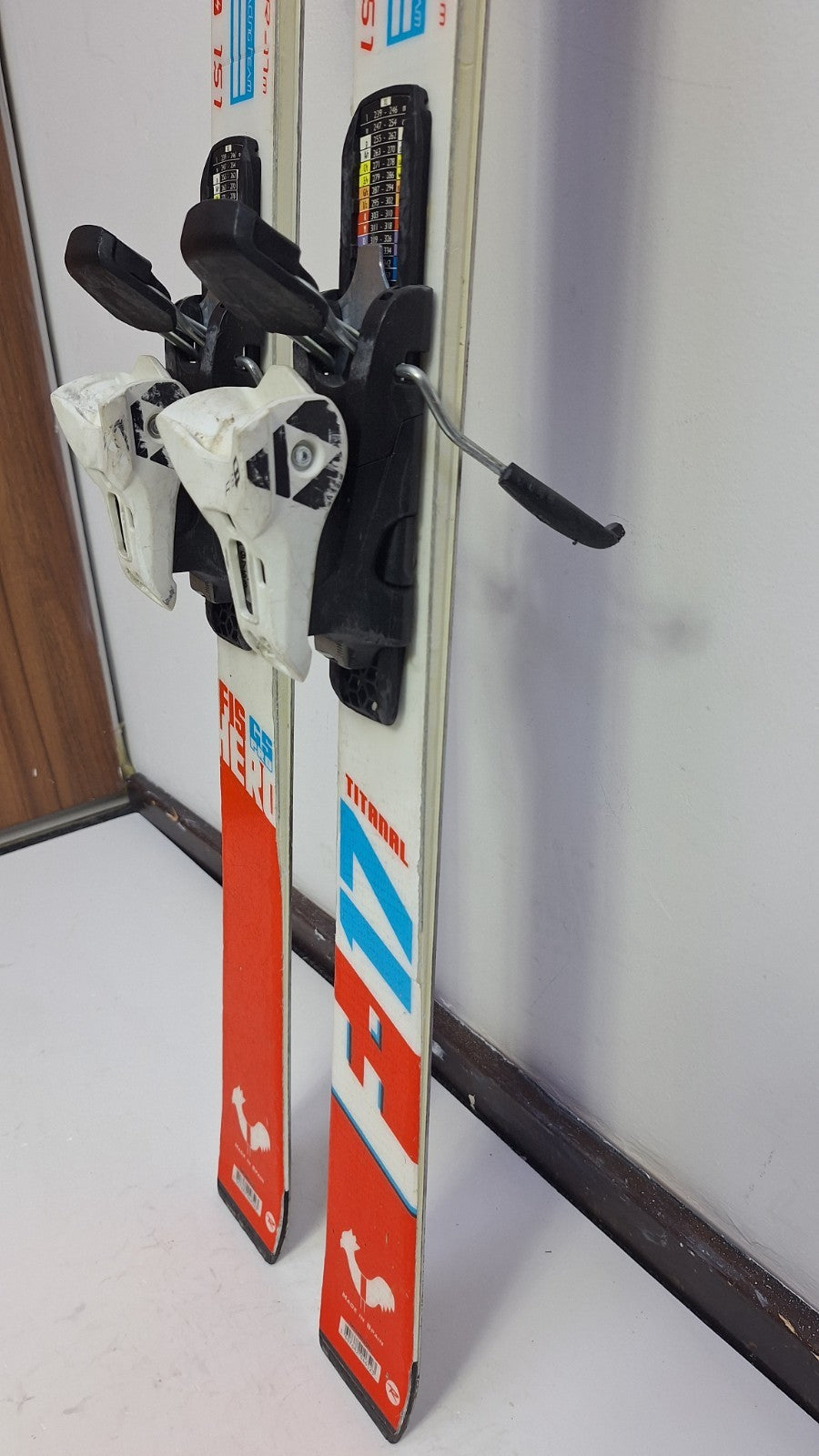 Rossignol Hero FIS GS Pro 151 cm Ski + Fischer RS9 Bindung Winterspaß Schnee