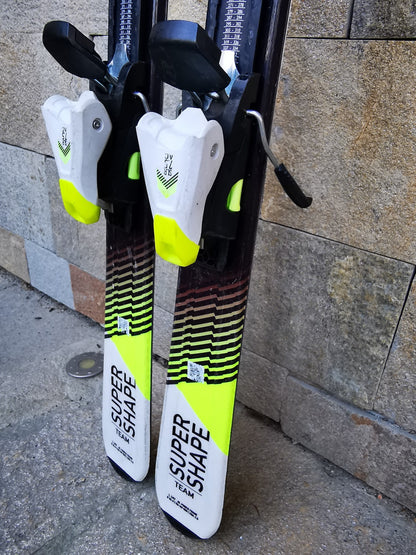 HEAD Supershape SLR Pro 147cm  Ski + HEAD 7.5 Bindings  Winter Sport