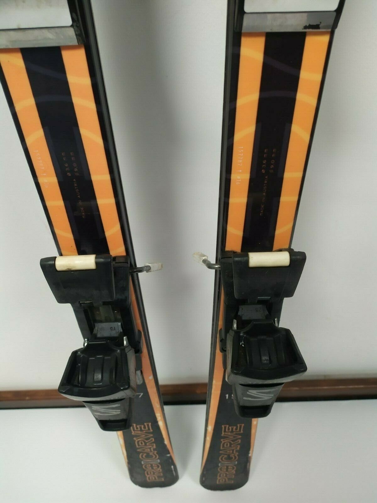 Nidus Pro Carve 157 cm Ski + Salomon Quadrax S 9.0 Bindings Outdoor Sport Winter