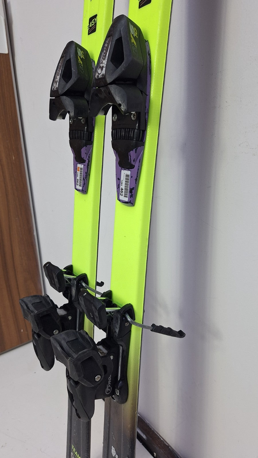Ski HEAD Supershape Team Easy JRS 157 + fixations Tyrolia BYS 10, sport d'hiver