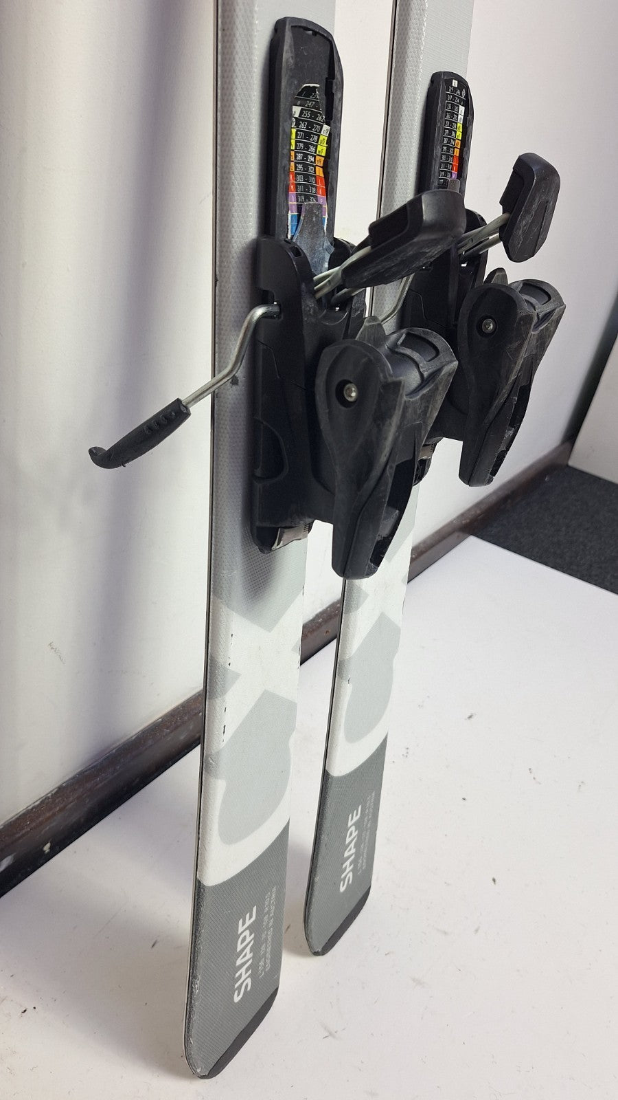 HEAD Shape CX 156cm  Ski + Tyrolia SP 9 Bindings Winter Sport Fun Snow