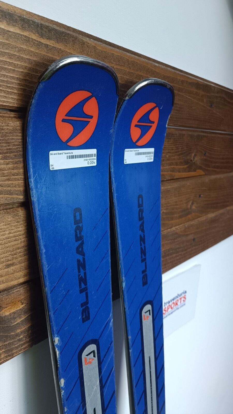 Sci Blizzard Quattro RS 166 cm + attacchi Marker 12 per il divertimento degli sport invernali