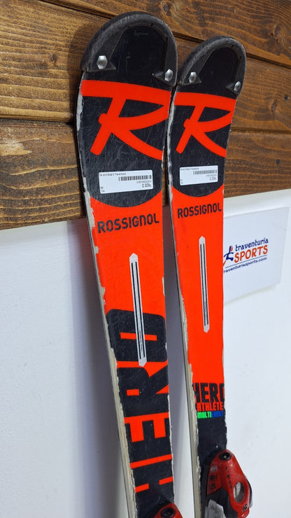 Sci Rossignol Hero Athlete Multievent 134 cm + attacchi Atomic 7.5 Inverno Neve