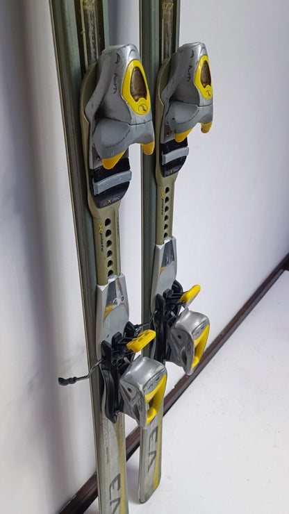 Völkl V3 177cm Ski + Rossignol 10 Bindungen Wintersport