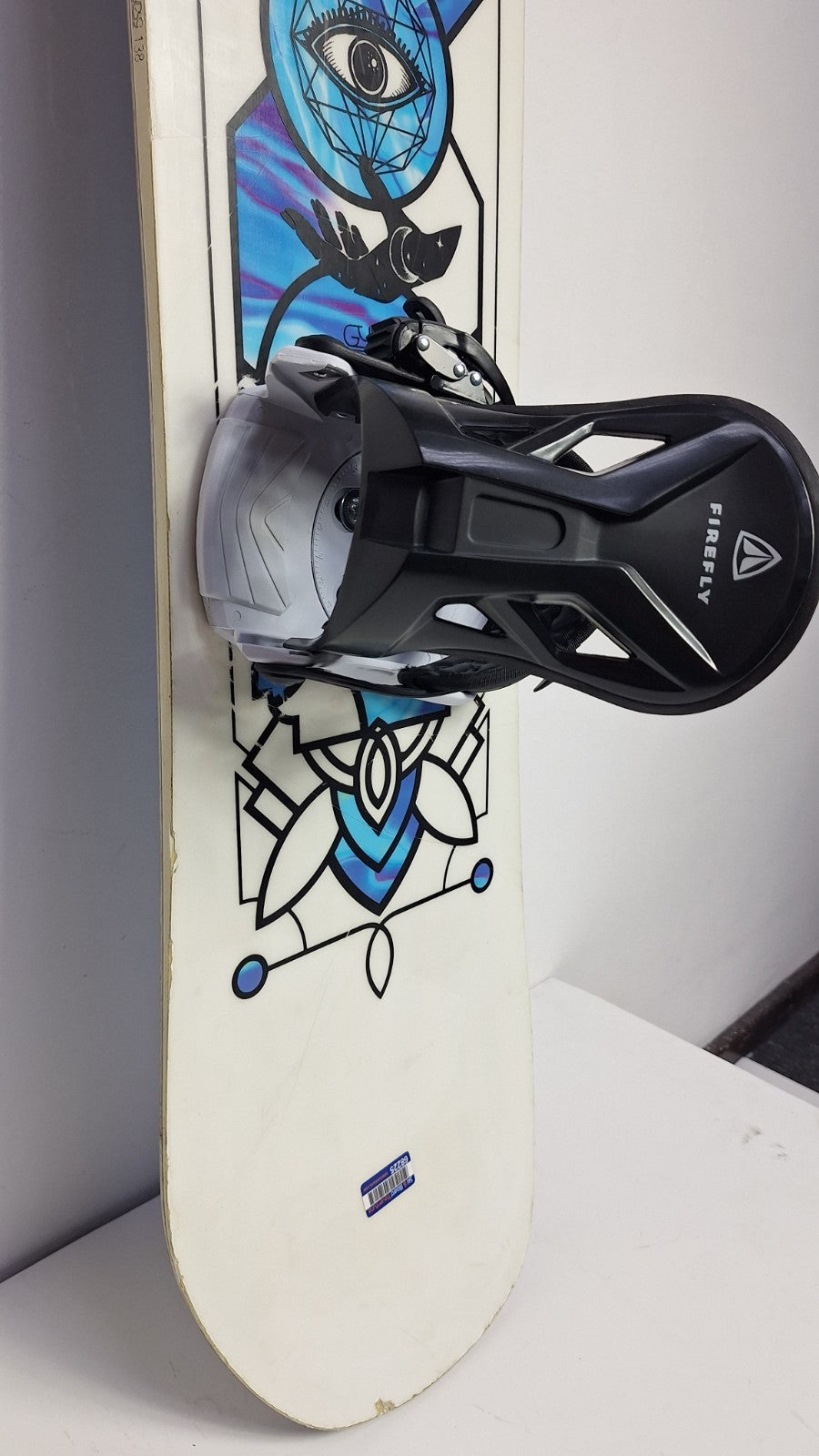 Snowboard Salomon Gypsy 138 cm + fixations Farefly S neuves Sport Hiver Amusement