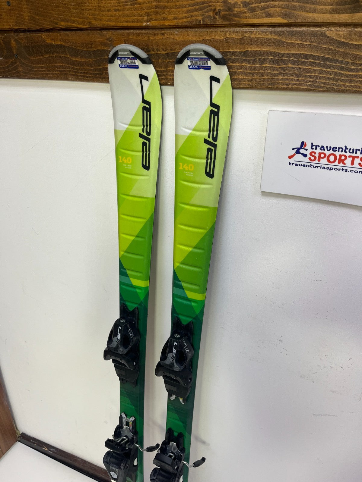 Skis Elan Explore Pro QS 140 + fixations Elan EL 7.5 Sport Neige Hiver