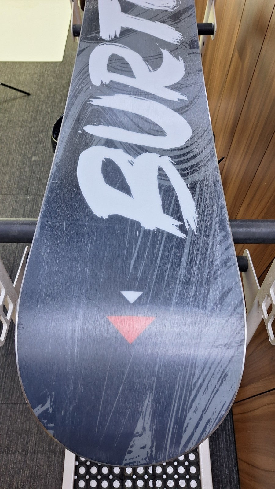 Burton LTR 153 cm Snowboard + Burton M  Bindings Winter Snow Adventure Fun