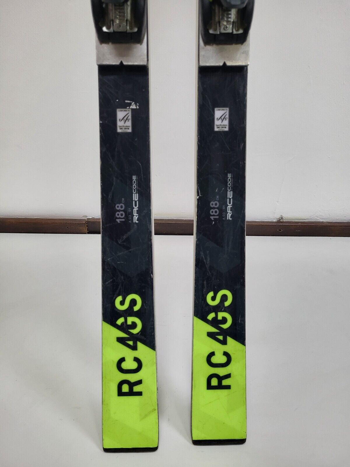 Fischer RC4 GS 188 cm Ski + Fischer 18 Bindungen Wintersport