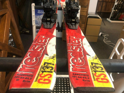 Atomic Redster GS 137 cm Ski + Atomic 7 Bindungen Schneesport Spaß Abenteuer