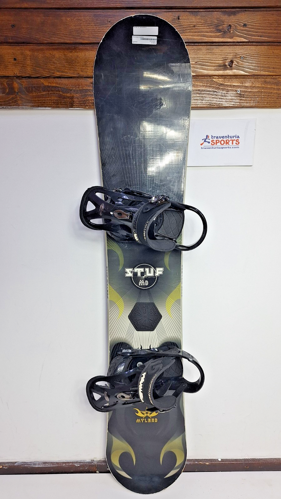 Stuf Mylend 157 cm Snowboard + Burton L Bindings Winter Sport Snow Fun