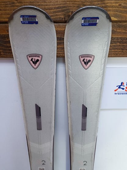 Sci Rossignol Nova2 144 cm + attacchi Elan ESR10 Divertimento invernale Sport sulla neve