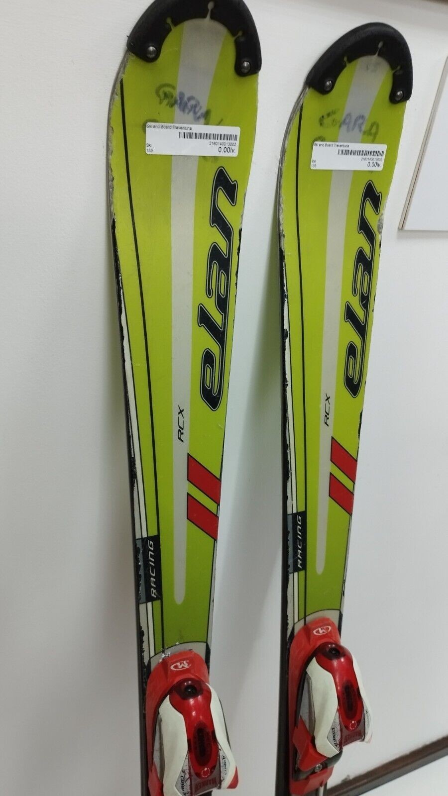 Elan Race RCX 135 cm Ski + Marker 10 Bindings Winter Fun Snow Adventure Outdoor