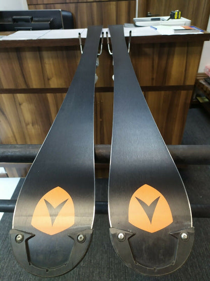 Dynastar Team Pro 139 cm Ski + Look NX 7 Bindungen Winterspaß im Schnee