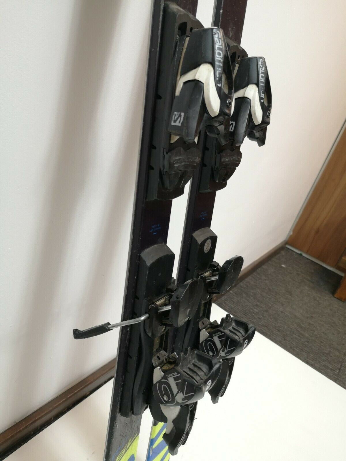 Salomon SL XRace JR 138 cm Ski + Salomon Z10 Bindungen Winter Schnee Outdoor Sport