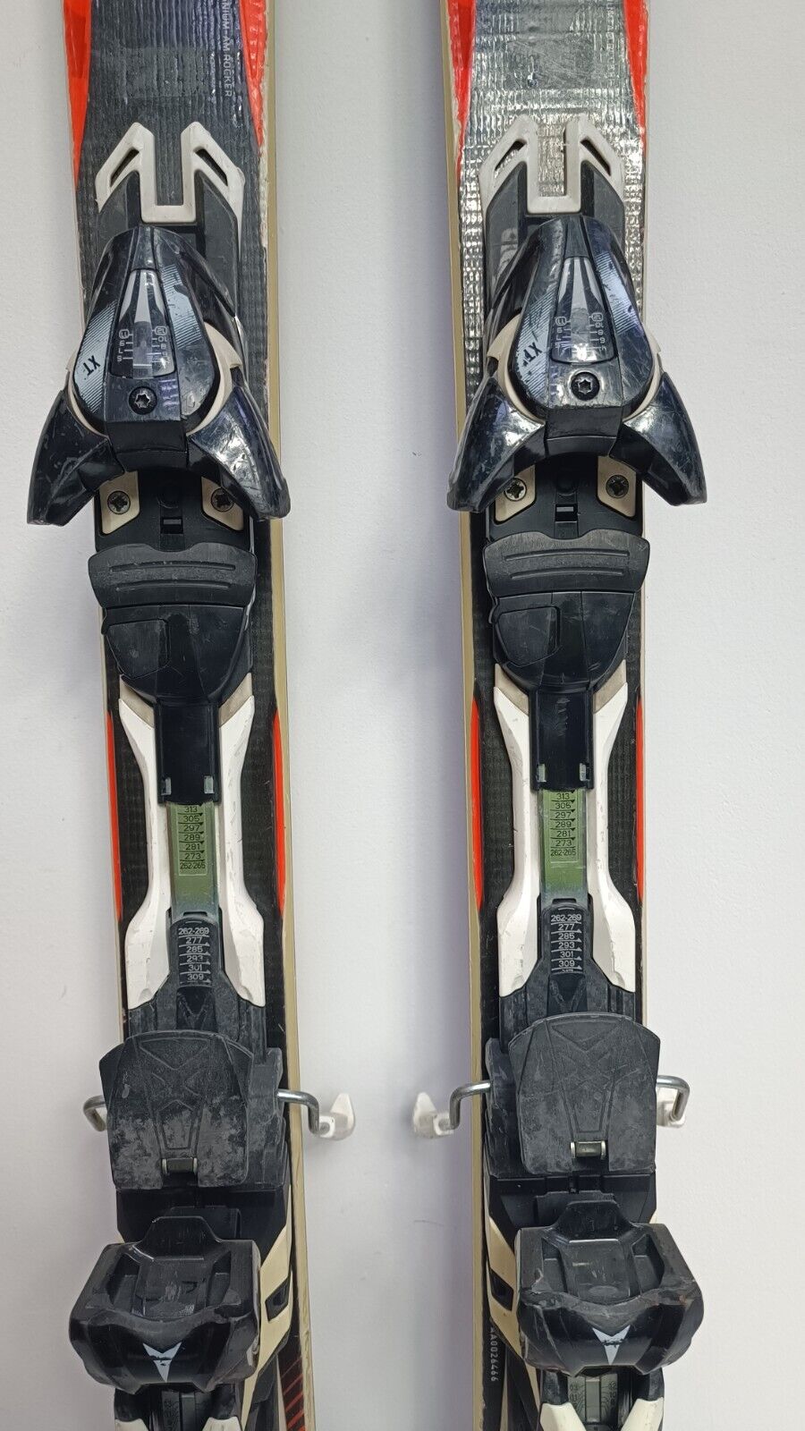 Atomic Vantage X 166 cm Ski + Atomic 12 Bindungen Winter Fun Snow Sport