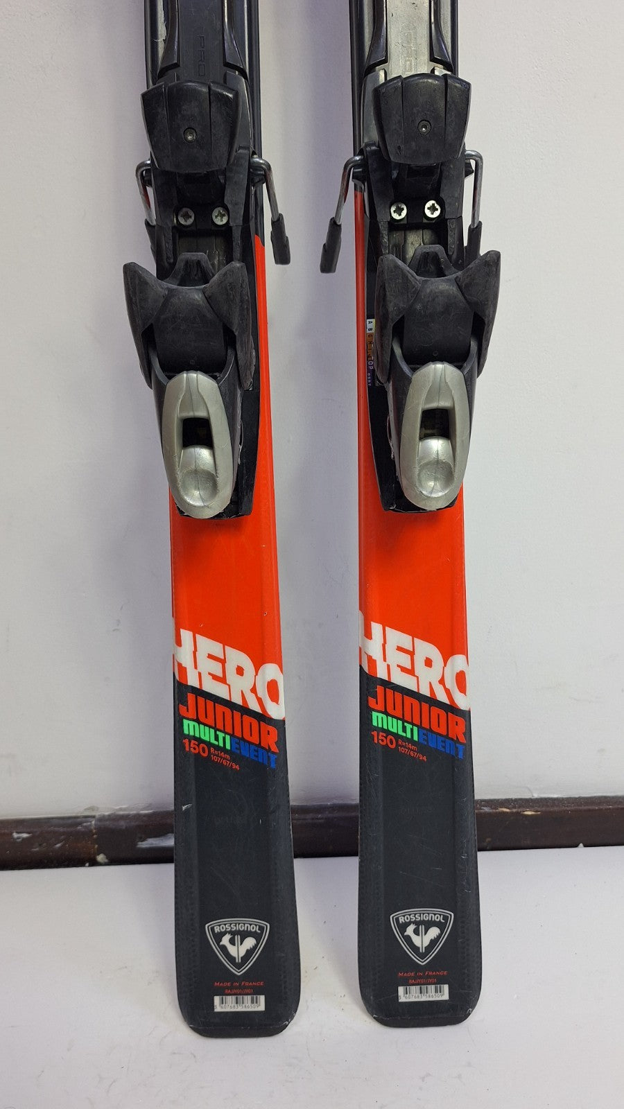 Rossignol Hero J 150 cm Ski + Elan ESP 7.5 Bindungen Winter Fun Snow Sports