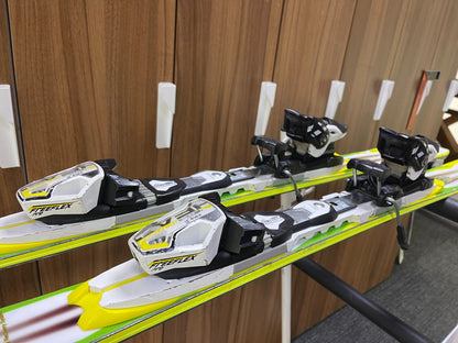 HEAD Supershape i.Magnum 163 cm Ski + HEAD 11 Bindings KERS Sport Adventure