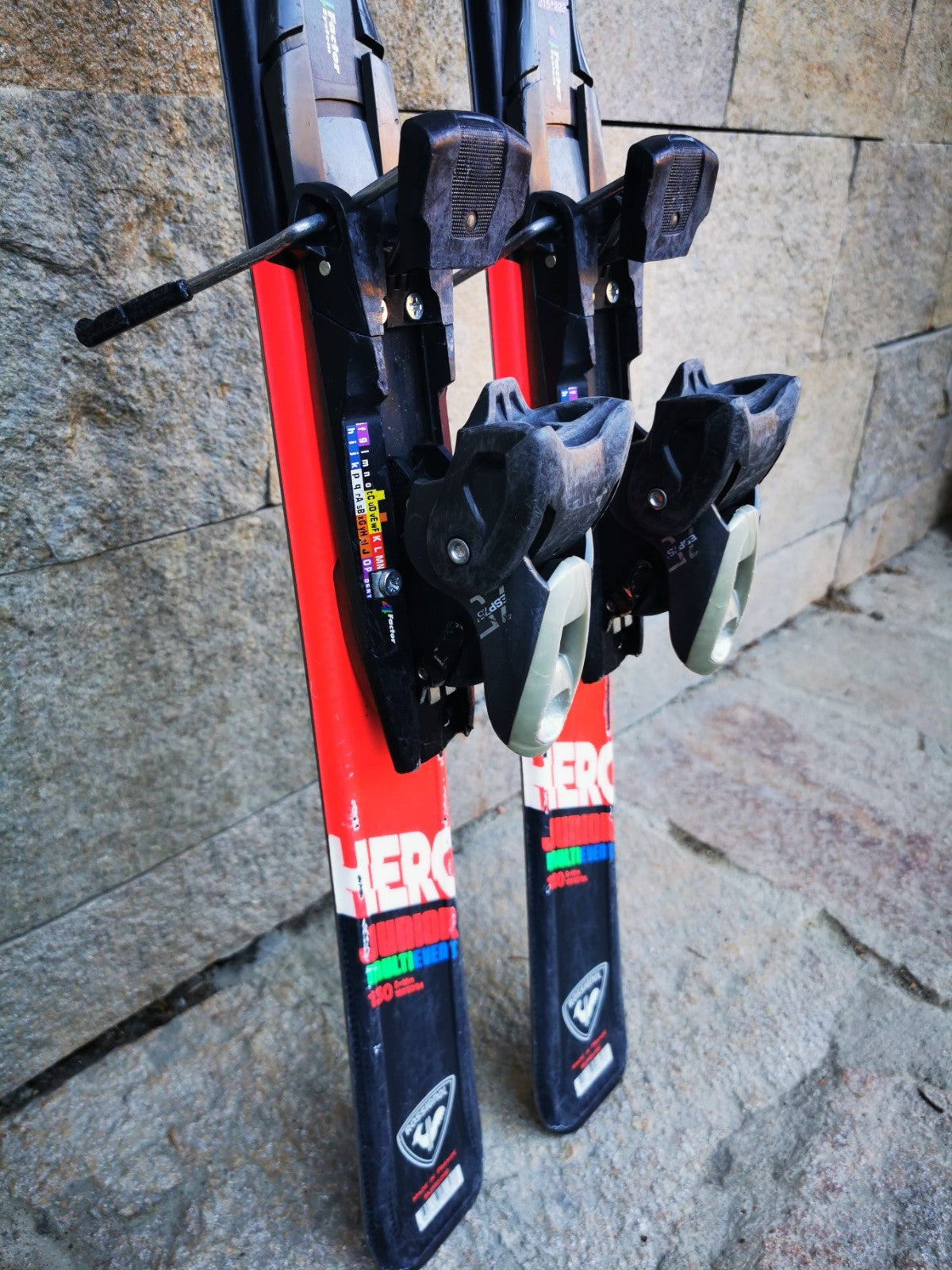 Rossignol HERO J MultiEvent  130cm  Ski + Tyrolia SP 7.5 Bindings  Winter Sport