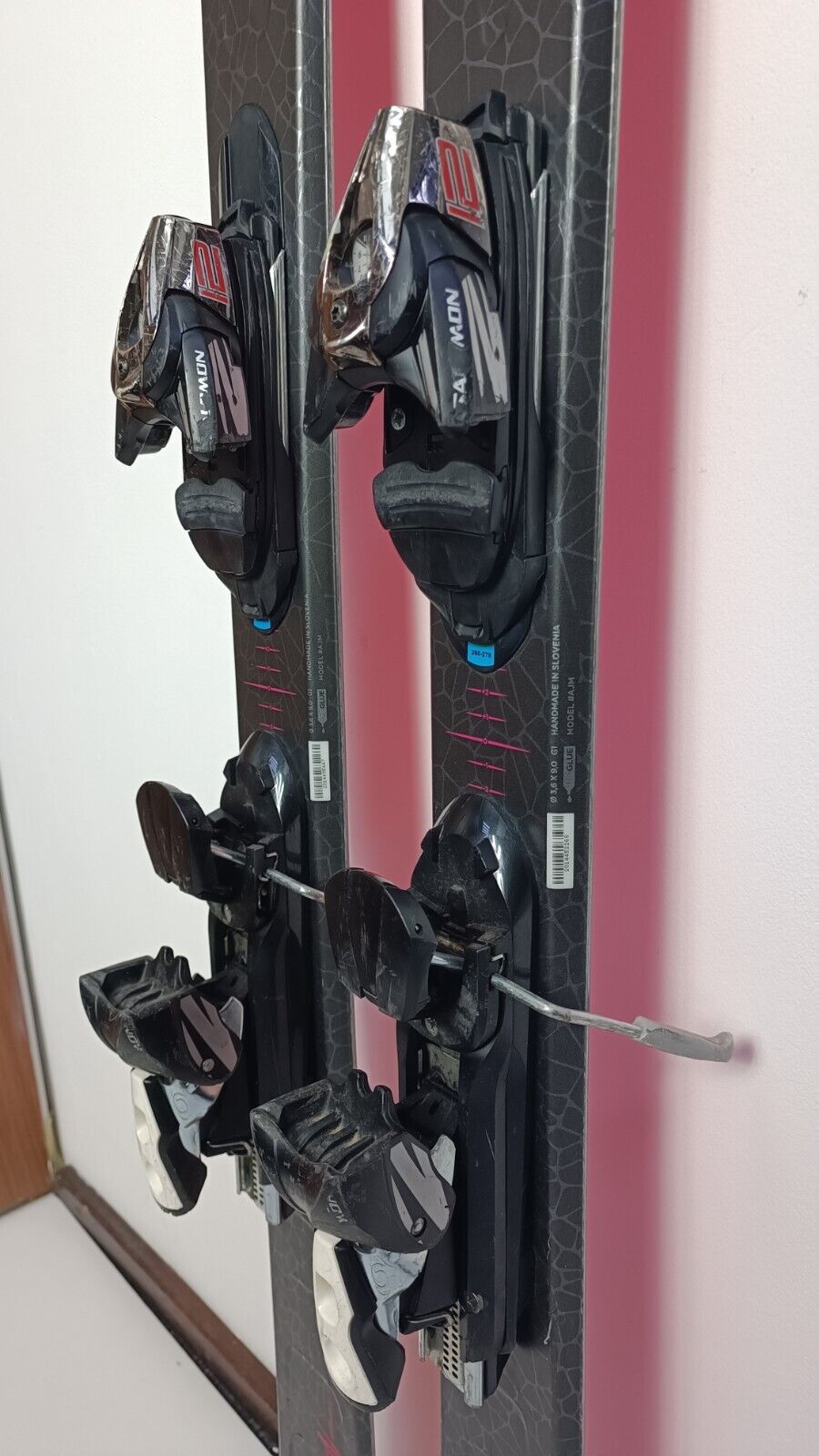 Elan Twilight 90 164cm Ski + Salomon 12 Bindungen Wintersport