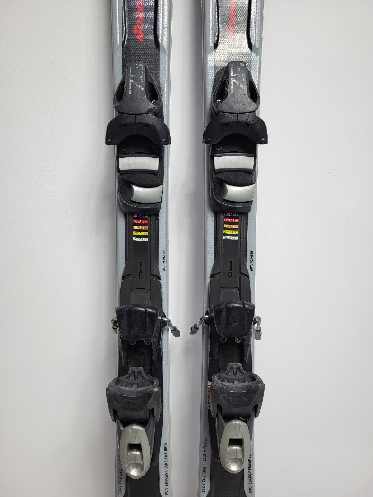 Nordica GT R EVO 144cm Ski + fixations Elan ESP 7.5  Divertissement hivernal, neige et sport